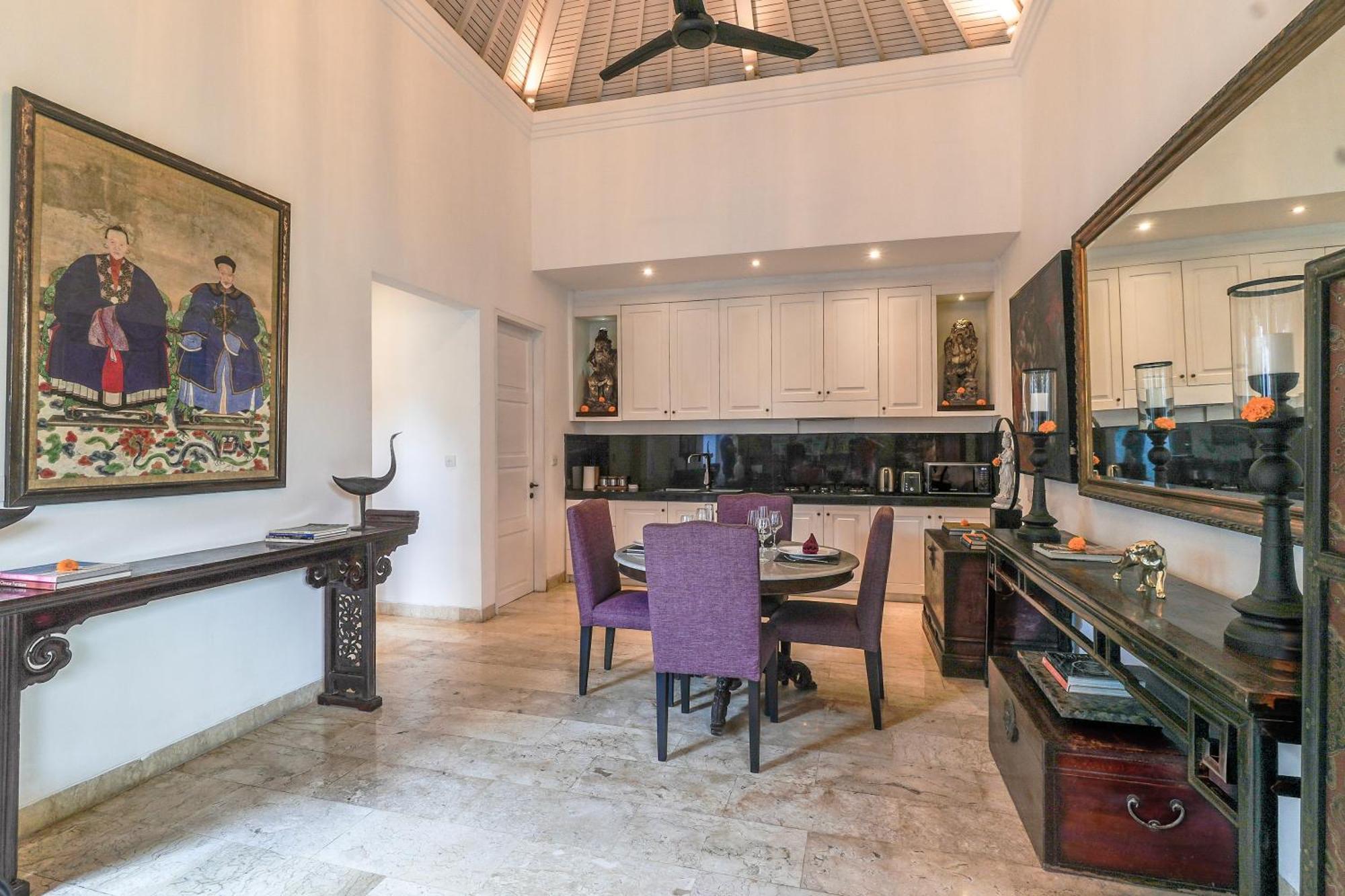 Mosan House - Unique Art-filled Gem In Perfect Location A Short Walk From The Or Square Including Ac Office For Remote Working * Seminyak (Bali)